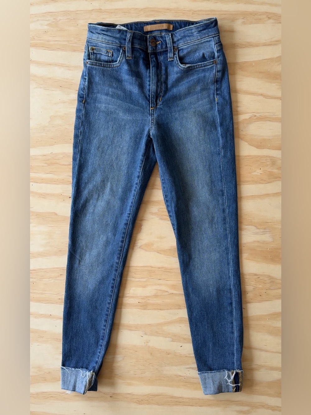 Classic High-Rise Women’s Jeans - Blue